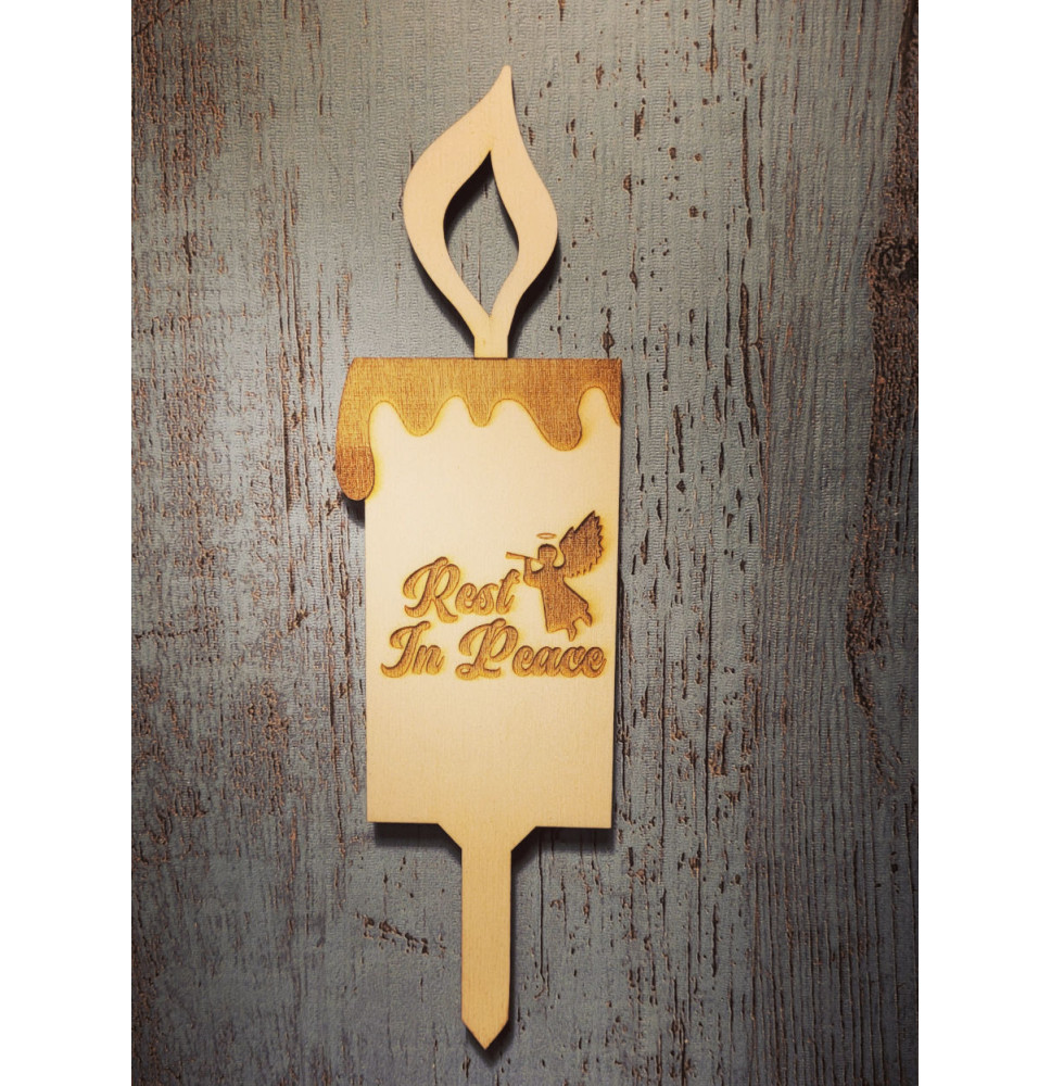 Eko lesena sveča za grob. 100% dizajnirana in izdelana v Sloveniji. Iz 3-4mm vezane plošče, zaščitena pred vremenskimi vplivi, t